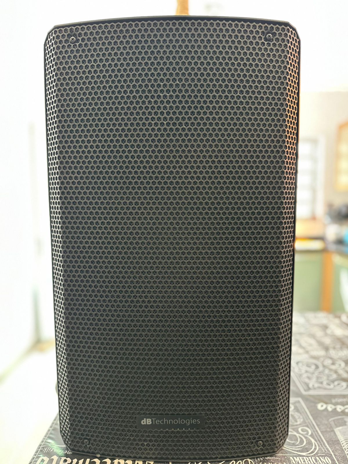 dB Technologies KL12